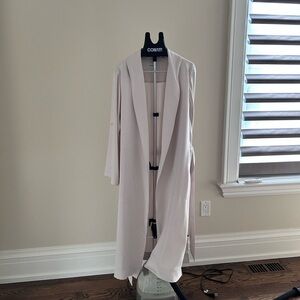 New Babaton Flowy Trench